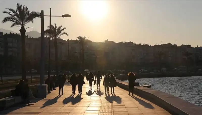 Bu Hafta Sonu Hava Durumu Ne Olacak? Merakla Beklenen Tahminler
