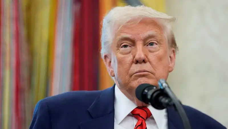 Trump, G7 Zirvesi’ni Terk Ederek Beyaz Saray’a Dönme Kararı Aldı
