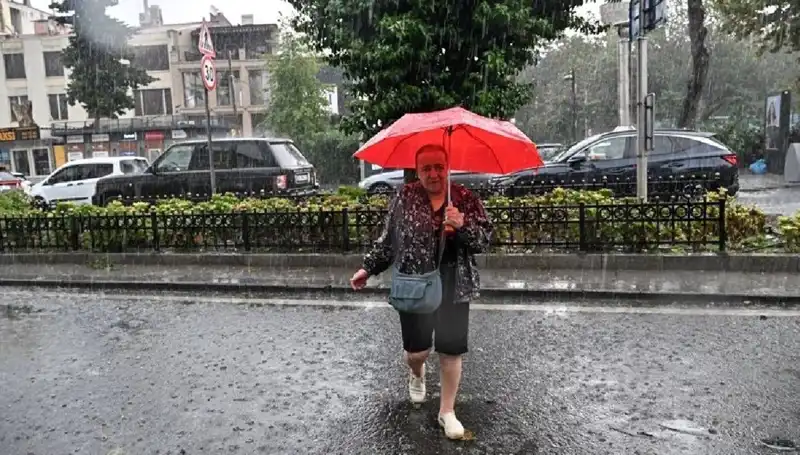 Sarı Kodlu Yağış Uyarısı: Vatandaşları Neler Bekliyor?