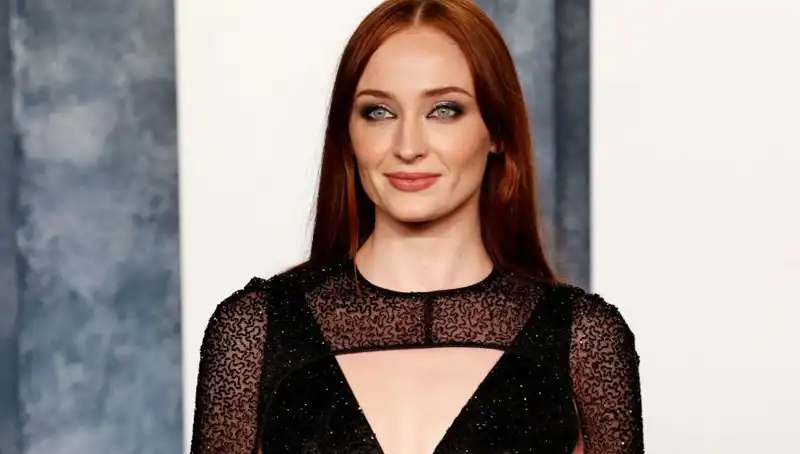 Game of Thrones’un Sophie Turner’ına Yönelik Şoke Eden Yorumlar!