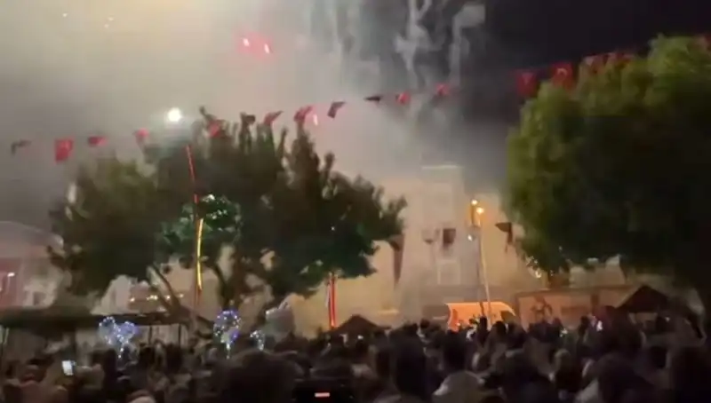 Havai Fişek Gösterisi Sonrası Hastanelik Olayı: Paniğin Ardındaki Gerçekler