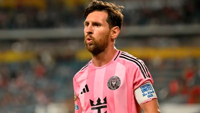 Messi'nin İlk Maçı: Beraberlikle Başladı, Son Dakikada Heyecan Doruktaydı