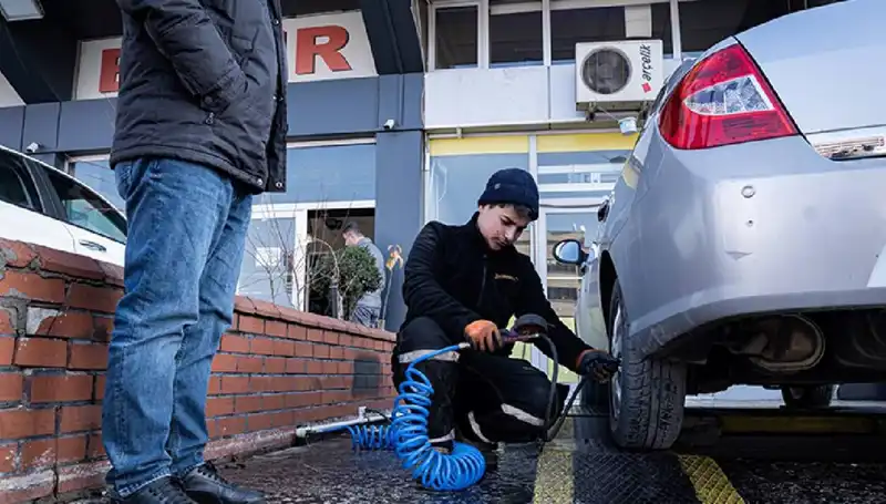 Hatalı Lastik Basıncı, Trafikte Güvenliği Tehdit Ediyor: Kazalara Dikkat!