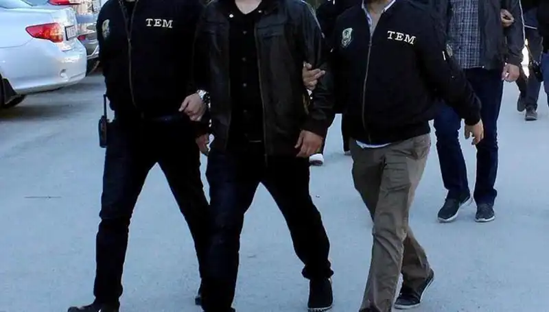 İstanbul'da Terör Operasyonu: 14 Gözaltı ile Şok Detaylar Açıklandı