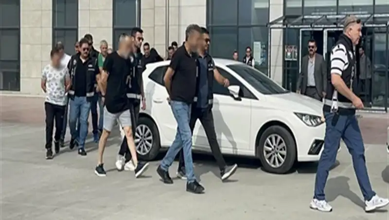 36 Bin Kişiyi Hayalleriyle Dolandıran Firmaya Şok Baskın!
