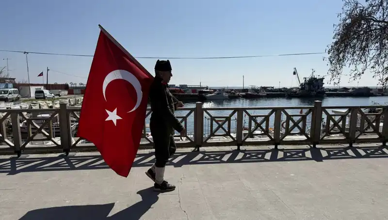 7 Yıldır Şehitler İçin Yürüyüş Yapan Adam, Tekirdağ’a Ulaşıp Tarihe Damga Vurdu