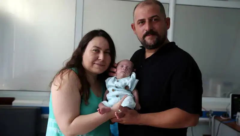 800 Gram Doğdu, 4 Ay Yoğun Bakımda Kaldı: Hayata Tutunan Minik Bebeğin Hikayesi