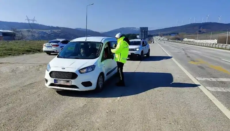Son Bir Haftada 500 Bin Sürücüye Ceza: Trafikteki Kurallar Yeniden Gözden Geçirilmeli