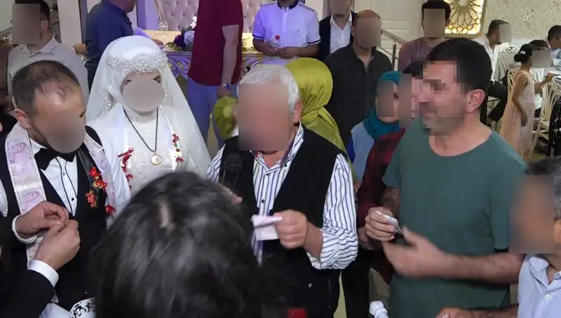 Davetsiz Gidilen Düğünden Şaşırtan Hırsızlık: Pasta ve Takılar Gündemde!