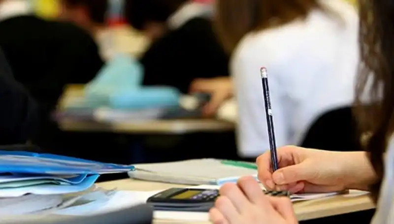 Üniversite Kontenjanlarında Düşüş: Eğitim Sistemi Ne Kadar Riskte?