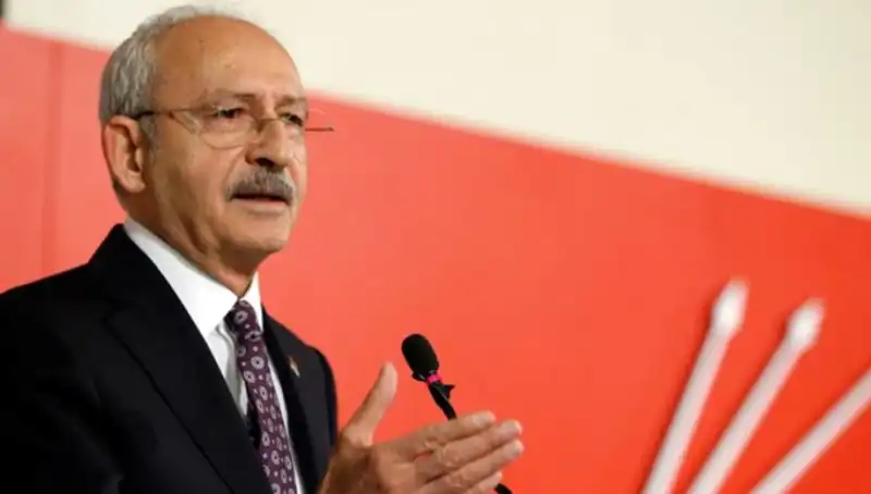 Kemal Kılıçdaroğlu'ndan Kurultay Kararına Destek: Parti İçin Yeni Bir Dönem