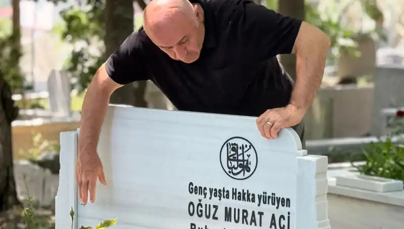 Aci Ailesinin Hüzün Dolu Babalar Günü: Kaybın Derin İzleri