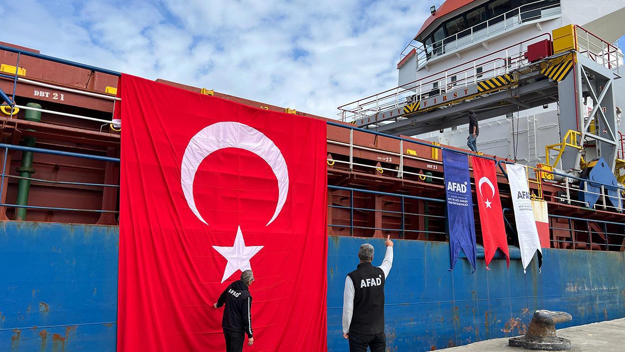 İyilik Gemisi Gazze'ye Ulaştı