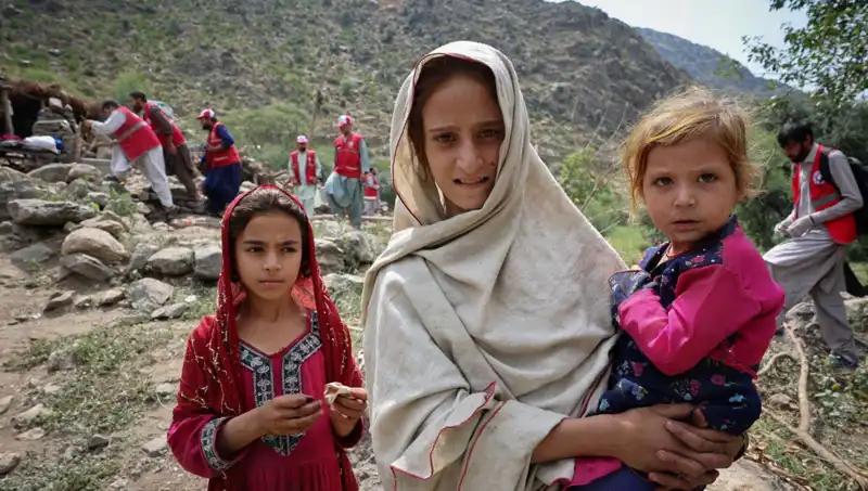 Uykuda Yakalanan Deprem: Afganistan'da 2 Binden Fazla Can Aldı
